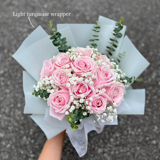 11 Rose Bouquet with Baby's Breath