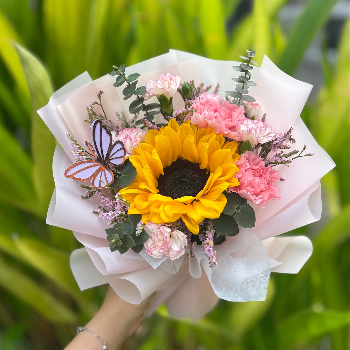 {M12} Caring- Sunflower & carnations