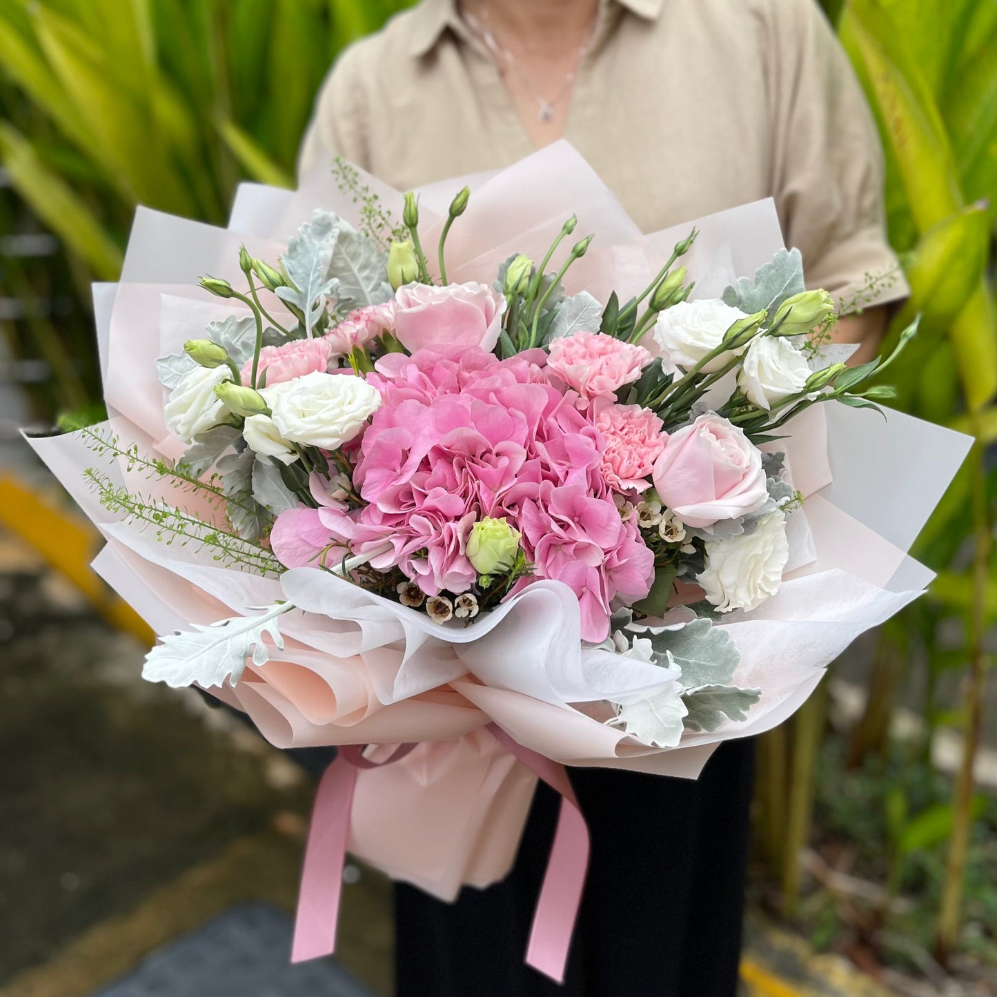 {M13} Loving- Pink Hydrangea, rose & carnations