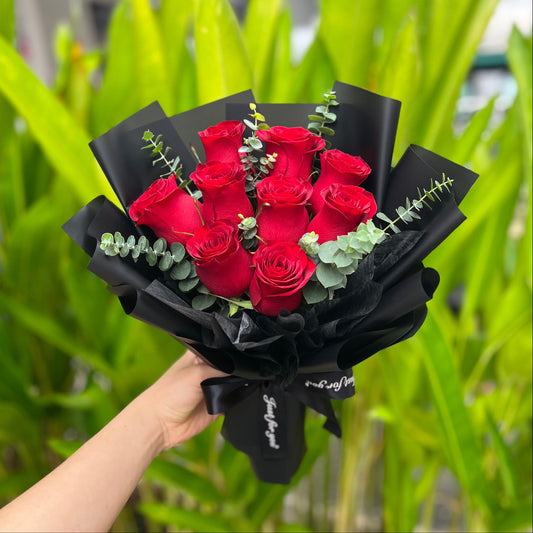 9 Rose Bouquet with Eucalyptus