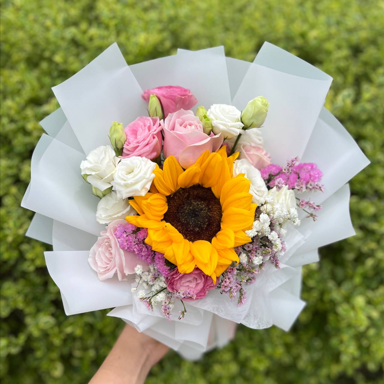 {G10} Bloom- Sunflower & pink blooms