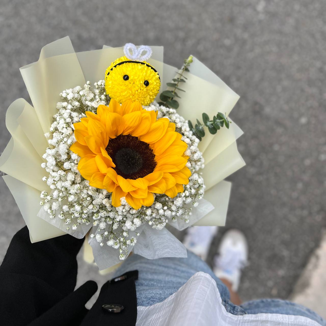 Sunny bees